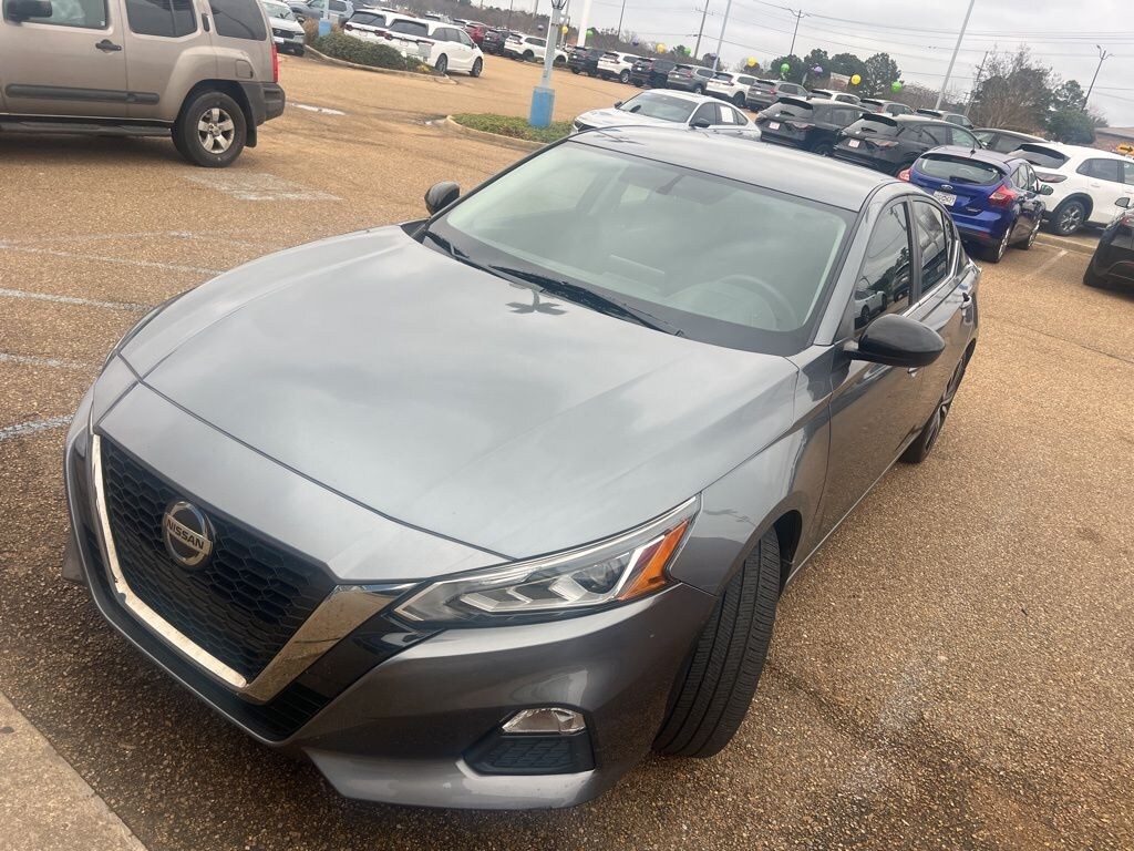 Used 2019 Nissan Altima 2.5 SR Sedan