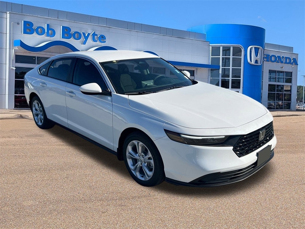 New 2025 Honda Accord LX Sedan