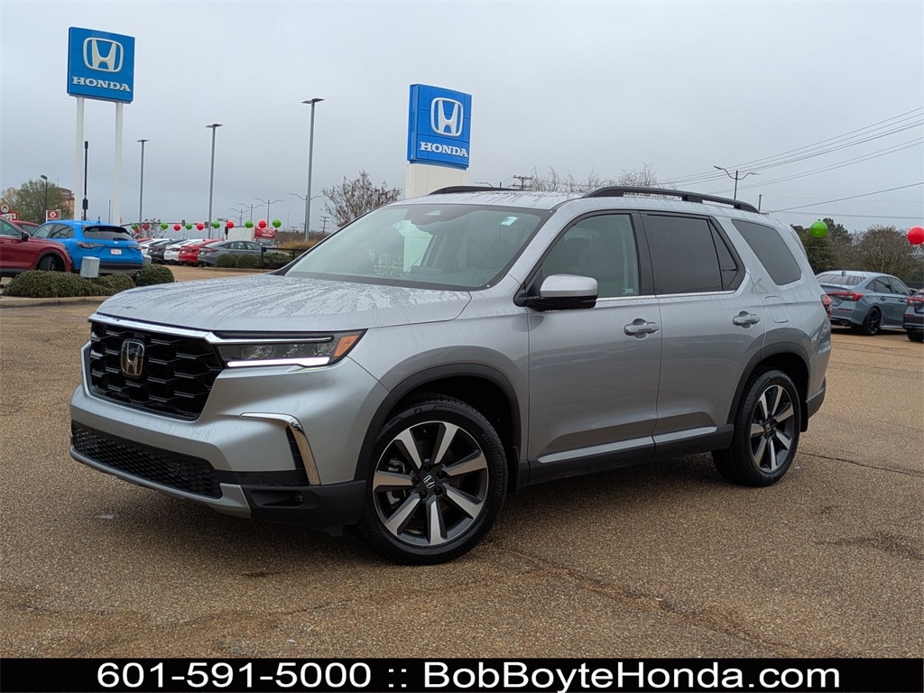 2024 Honda Pilot Touring's photo
