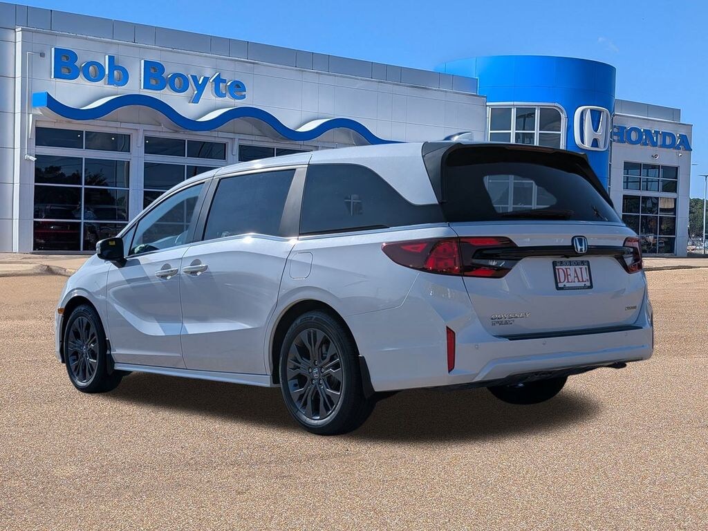 New 2026 Honda Odyssey Touring Minivan/Van