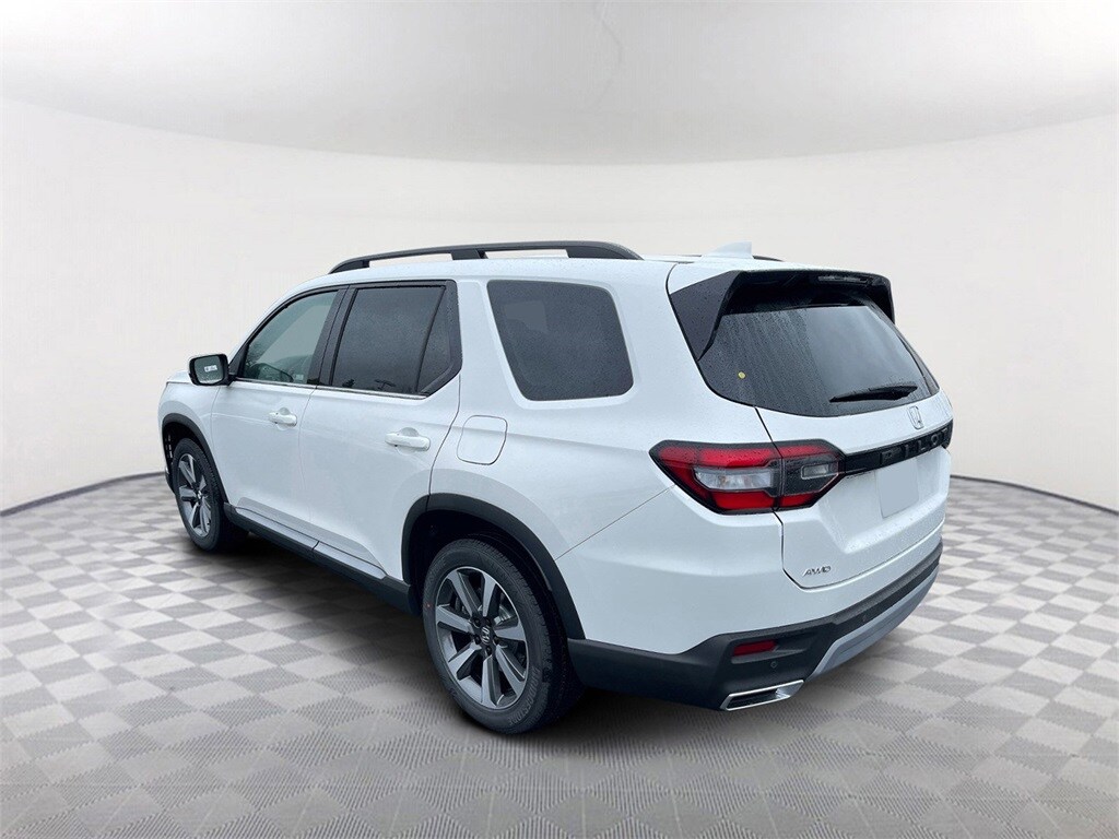 2025 Honda Pilot Elite photo 3