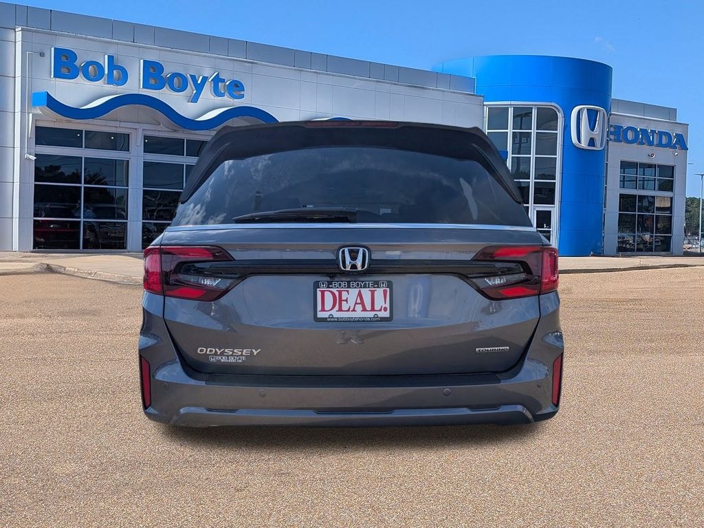 New 2026 Honda Odyssey Touring Minivan/Van