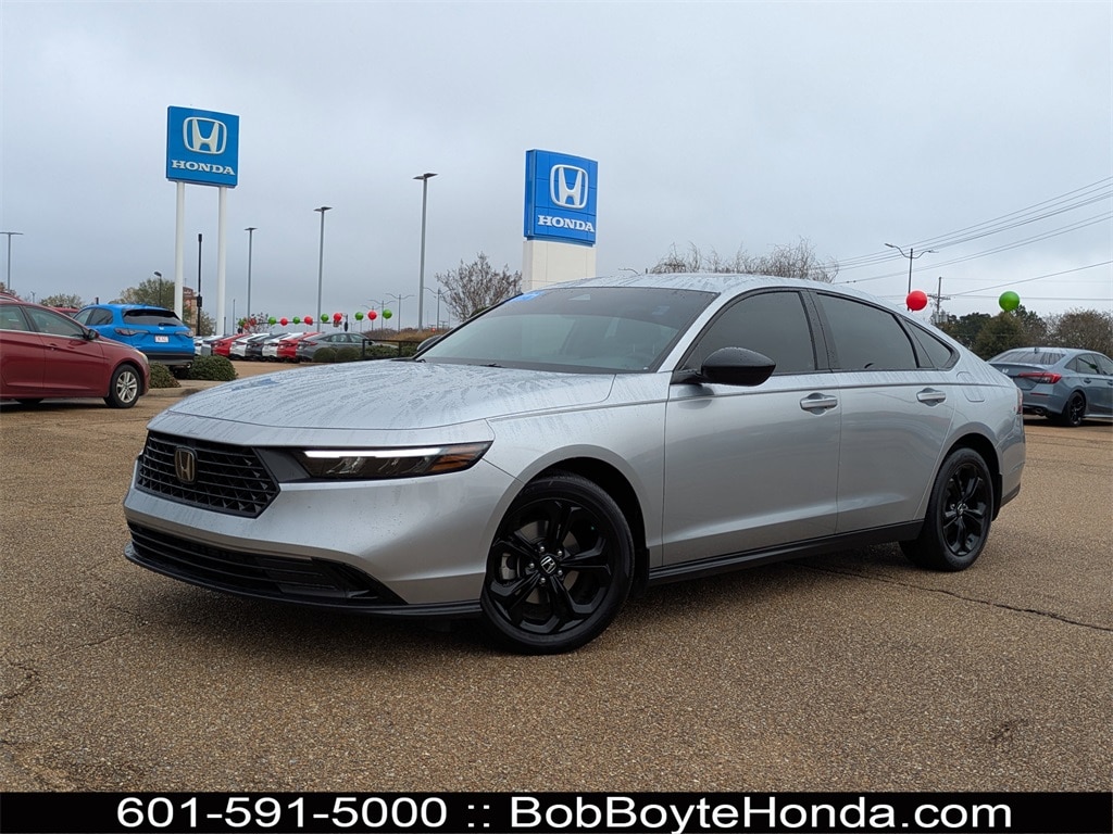 2025 Honda Accord SE's photo