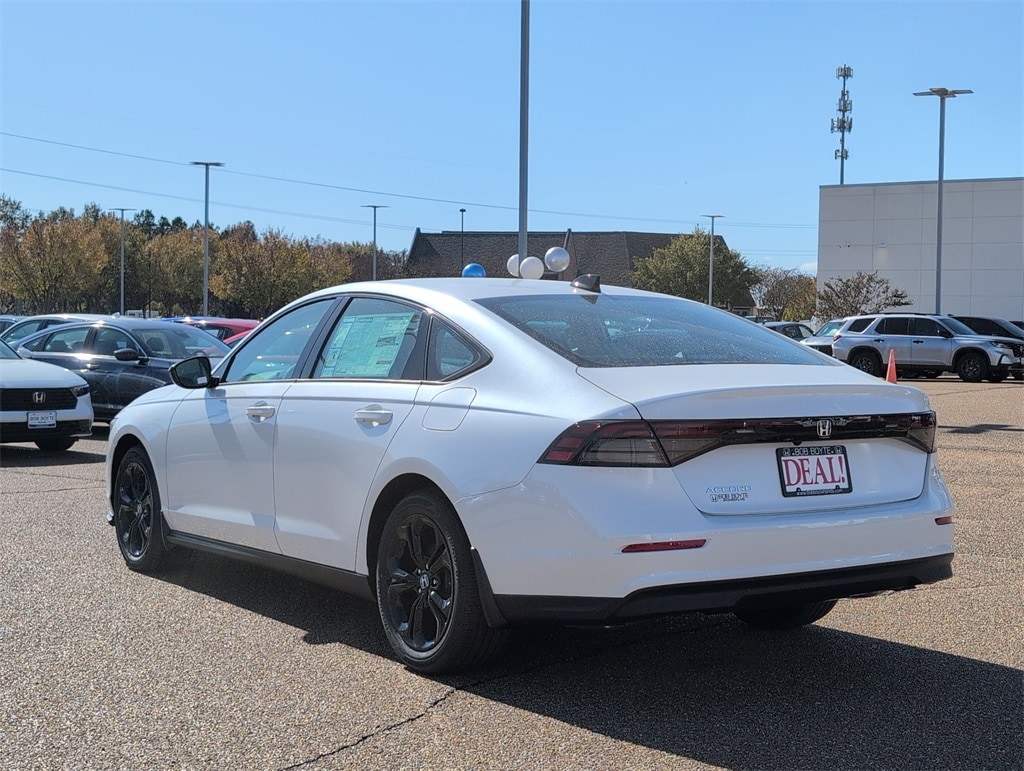 New 2025 Honda Accord SE Sedan