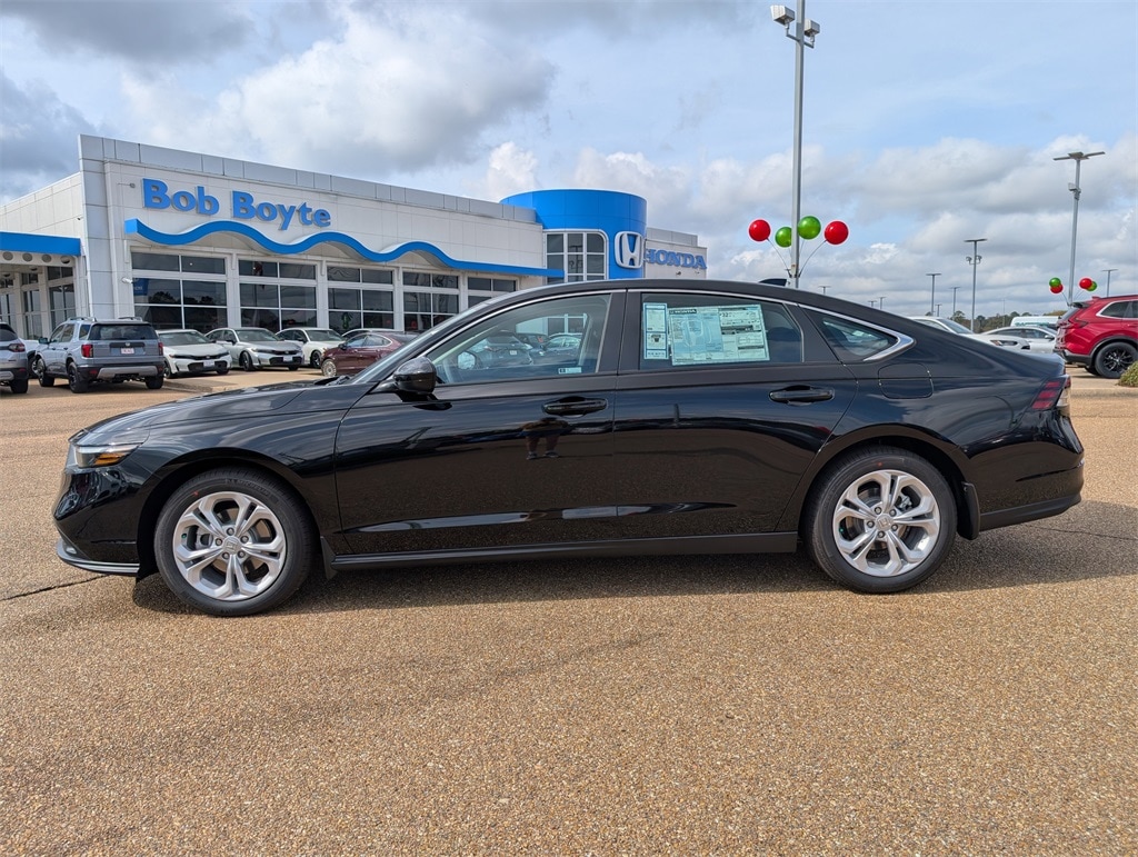 New 2025 Honda Accord LX Sedan