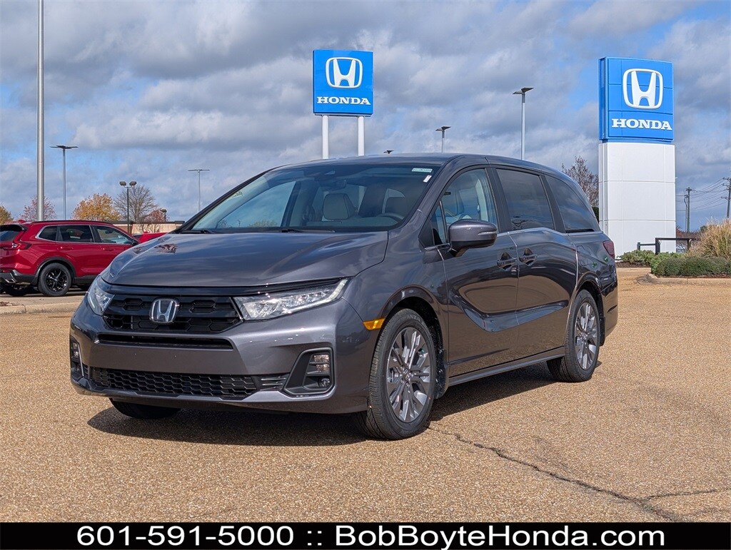 New 2026 Honda Odyssey Touring Minivan/Van