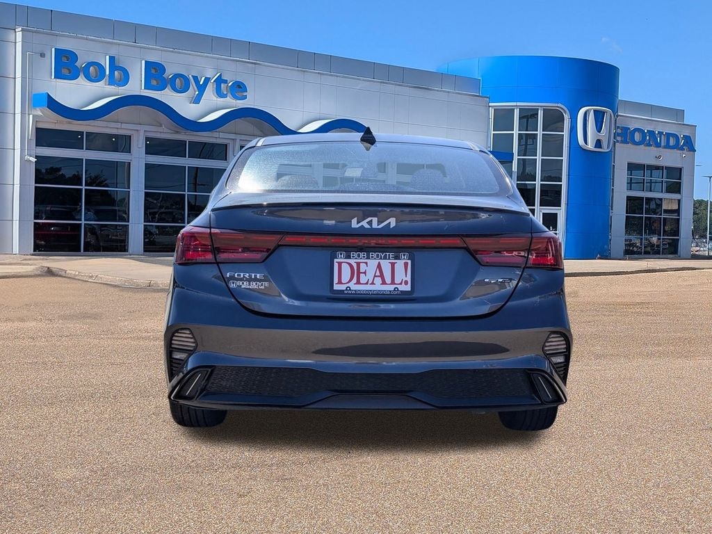 Used 2023 Kia Forte GT-Line Sedan