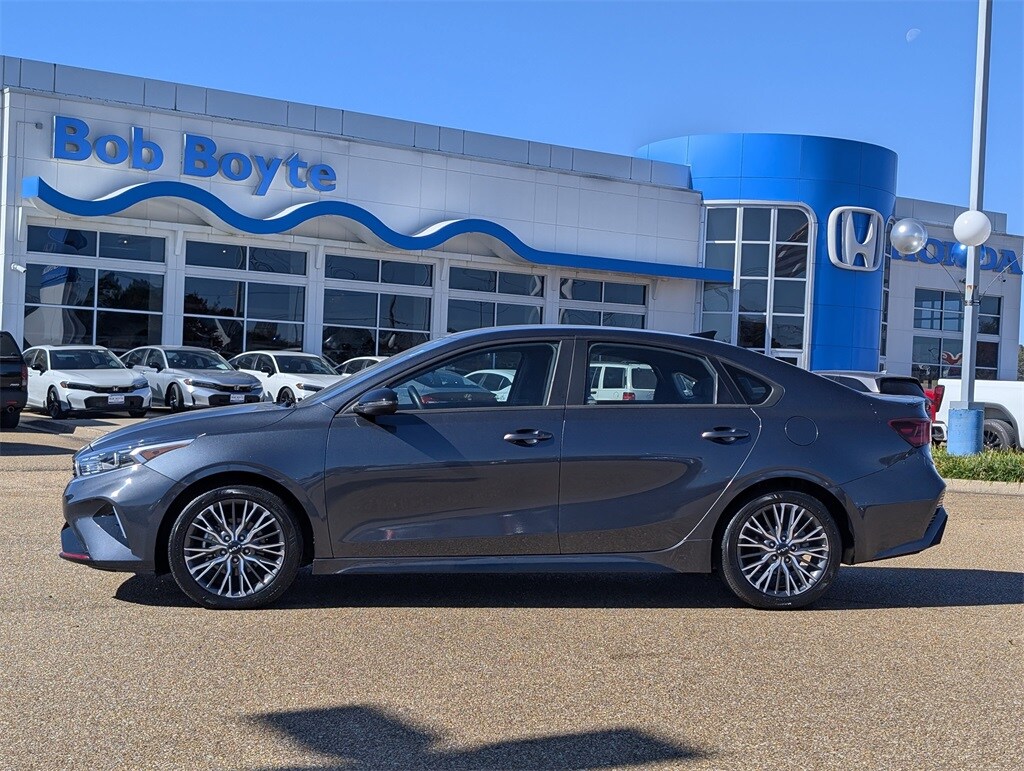 Used 2023 Kia Forte GT-Line Sedan