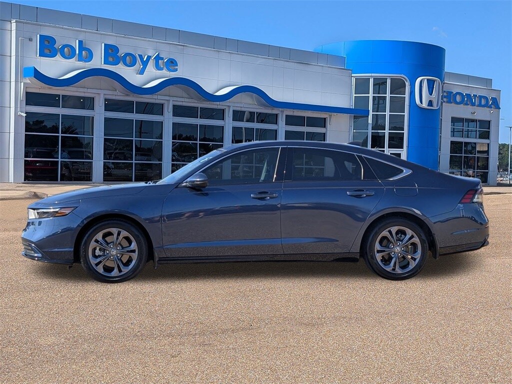 Certified 2023 Honda Accord Hybrid EX-L Sedan