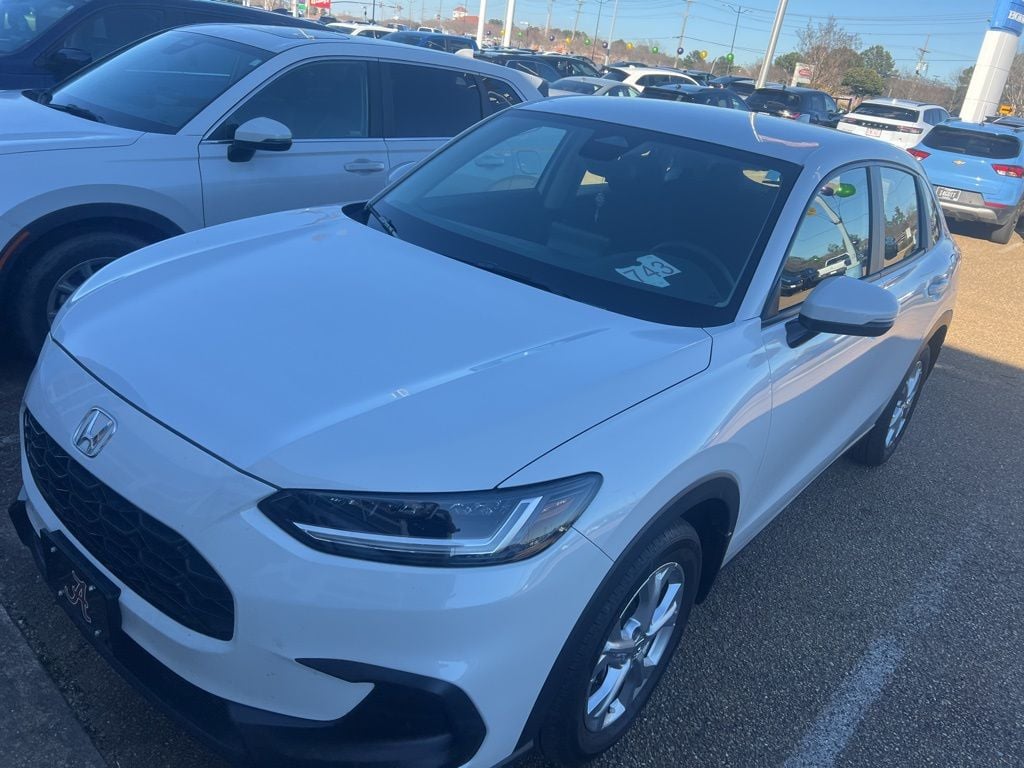 Certified 2025 Honda HR-V LX SUV