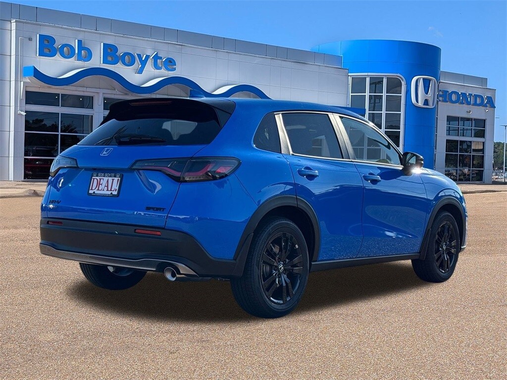 2026 Honda HR-V Sport photo 2