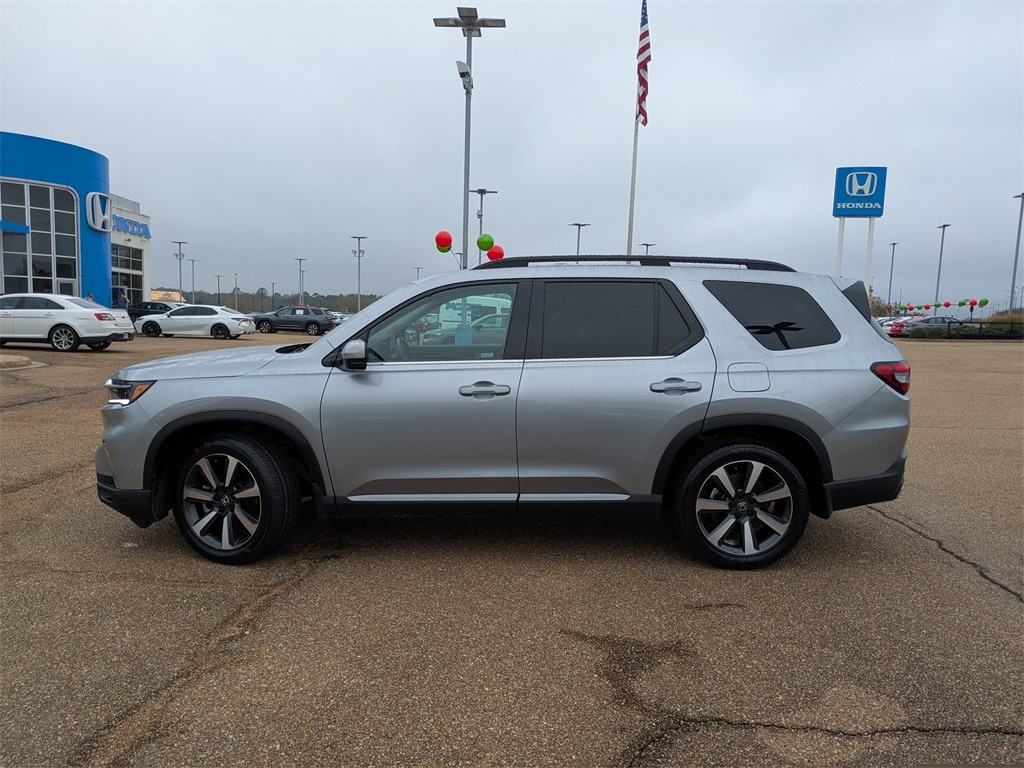 Certified 2024 Honda Pilot Touring SUV