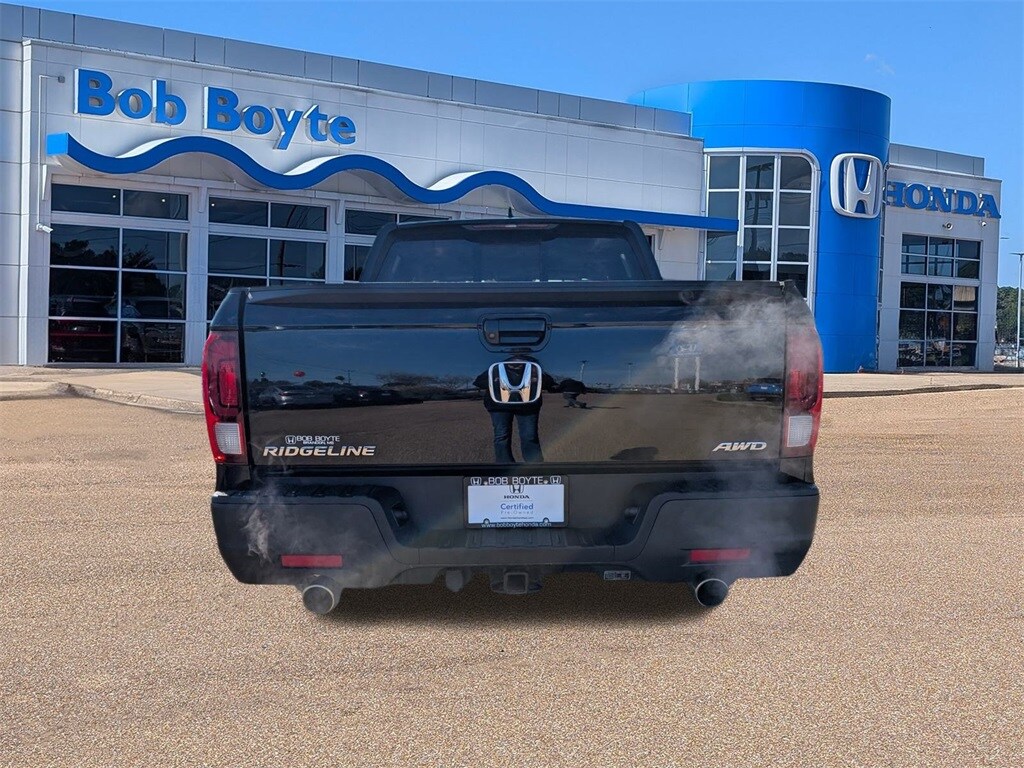 Certified 2021 Honda Ridgeline RTL Truck