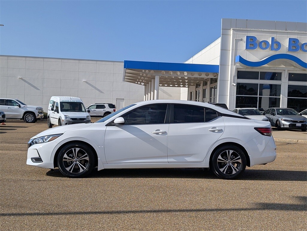 2021 Nissan Sentra SV photo 2