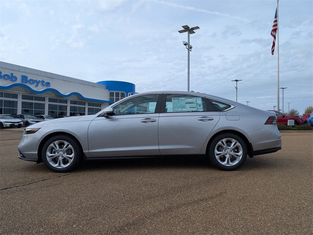 New 2025 Honda Accord LX Sedan