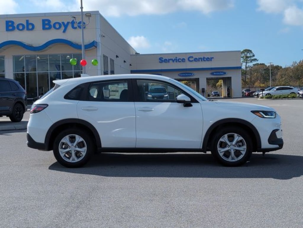 Certified 2025 Honda HR-V LX SUV