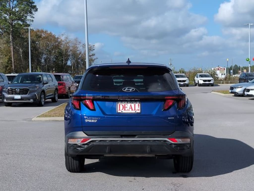 Used 2022 Hyundai Tucson SE SUV