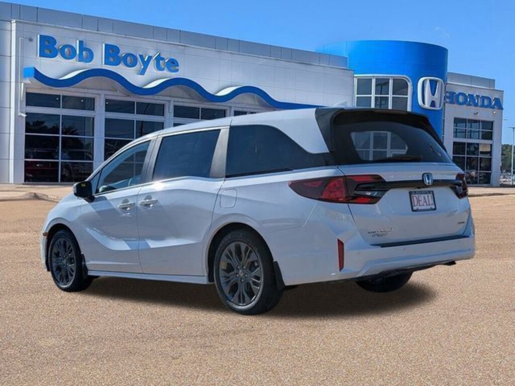 New 2026 Honda Odyssey Touring Minivan/Van