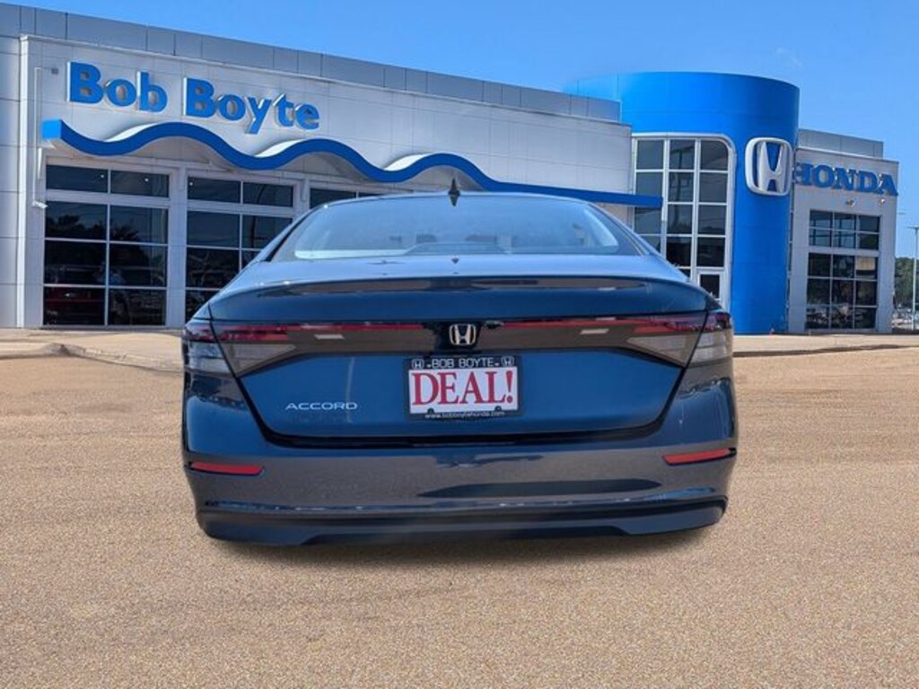 New 2026 Honda Accord Sedan SE Sedan