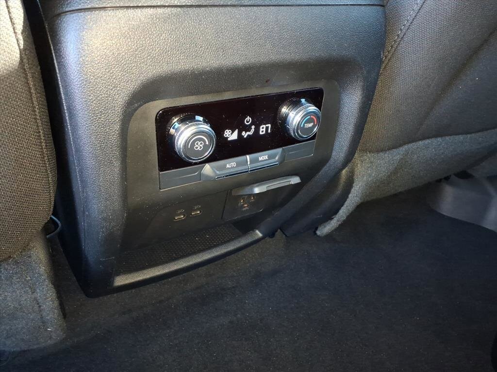 Used 2025 GMC Acadia Elevation SUV