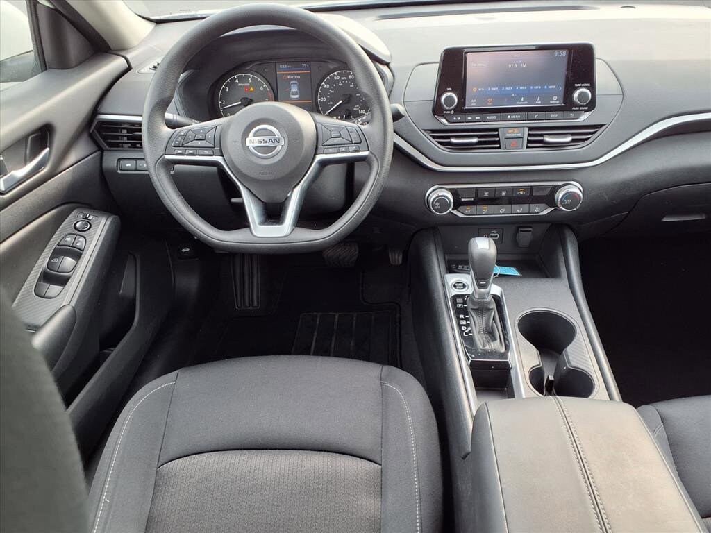 Used 2022 Nissan Altima 2.5 S Sedan