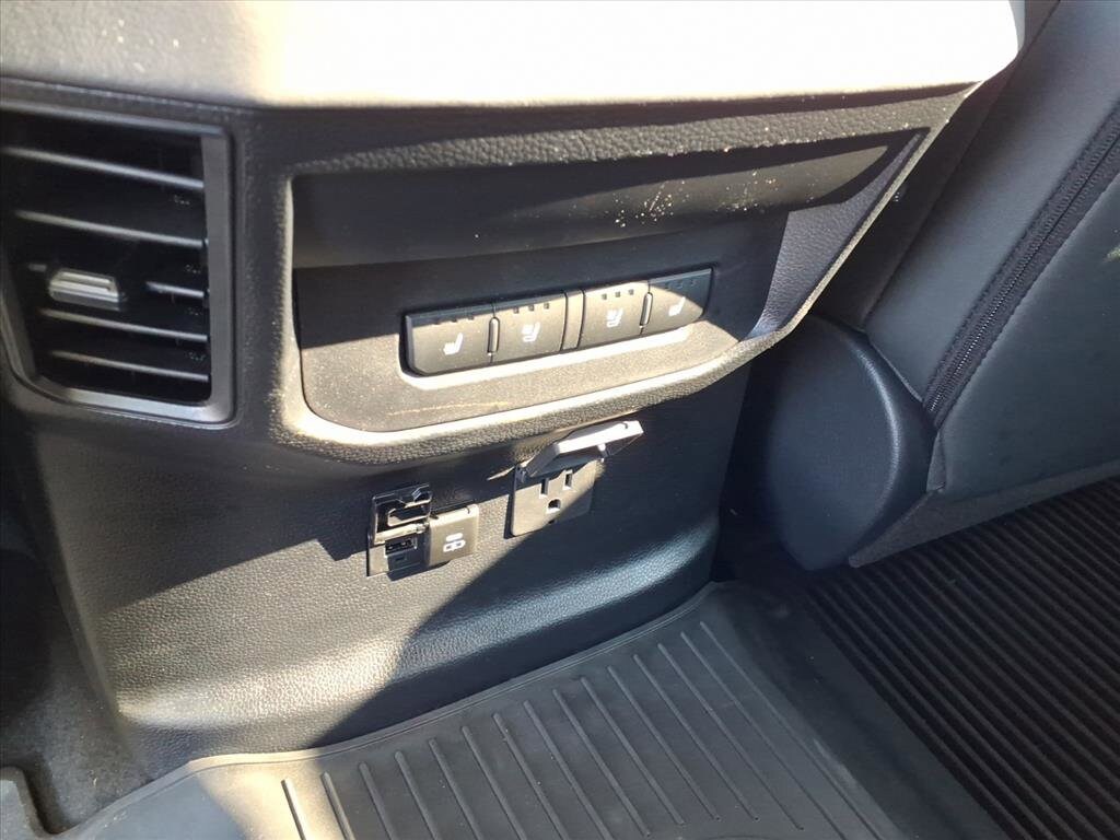 Used 2025 Toyota Tundra Platinum Truck CrewMax