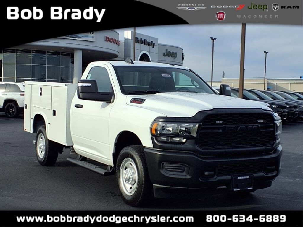 New 2024 Ram 2500 TRADESMAN REGULAR CAB 4X2 8' BOX Pickup