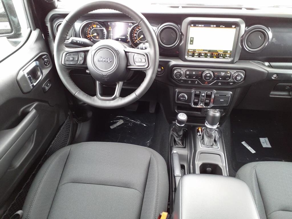 New 2023 Jeep Wrangler 4-DOOR SPORT ALTITUDE 4X4 Sport Utility