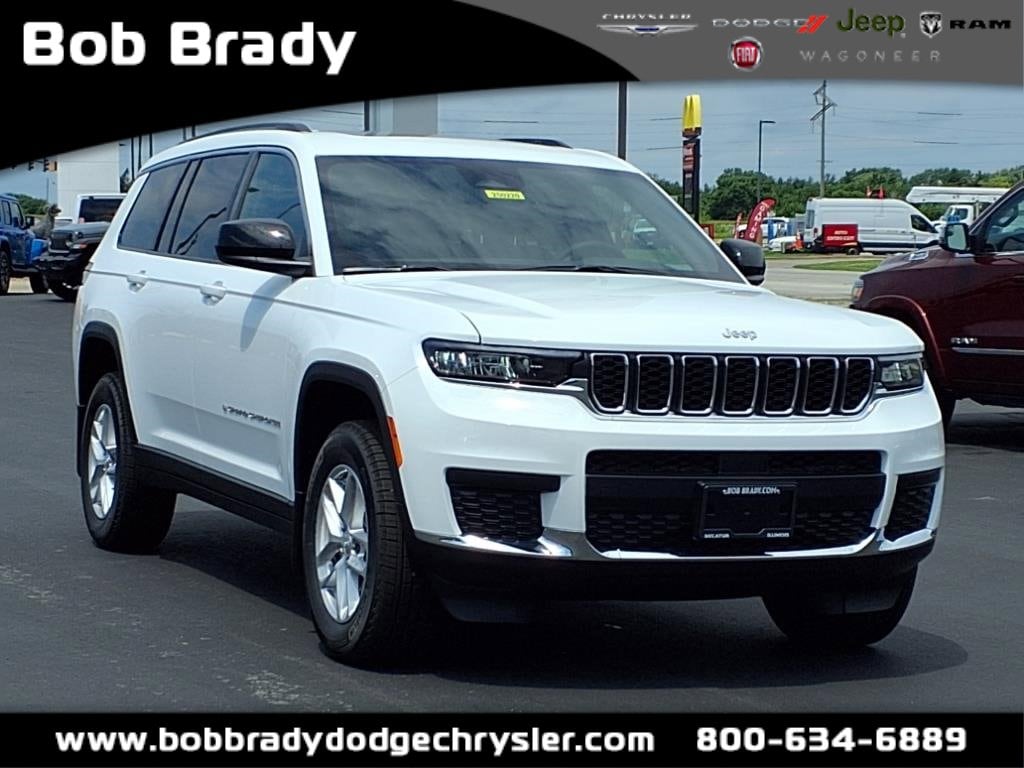 2025 Jeep Grand Cherokee L Laredo's photo