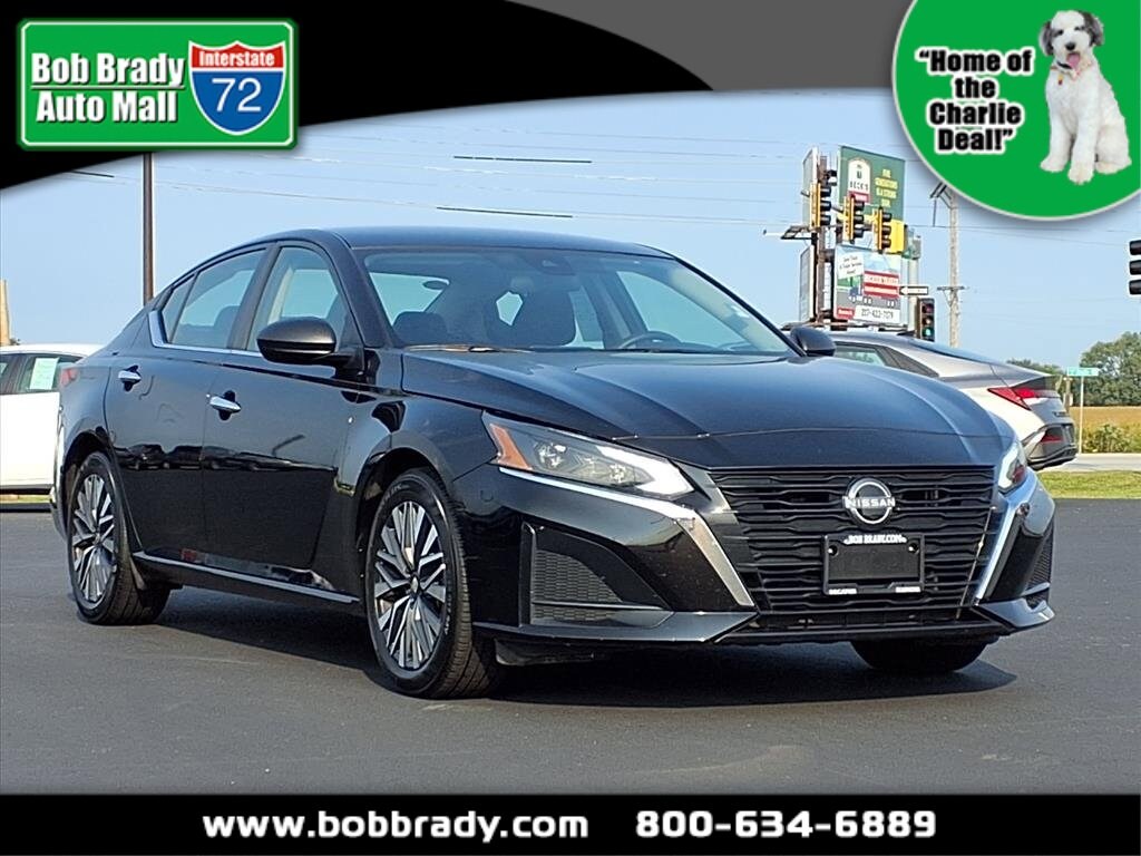 Used 2024 Nissan Altima 2.5 SV Sedan