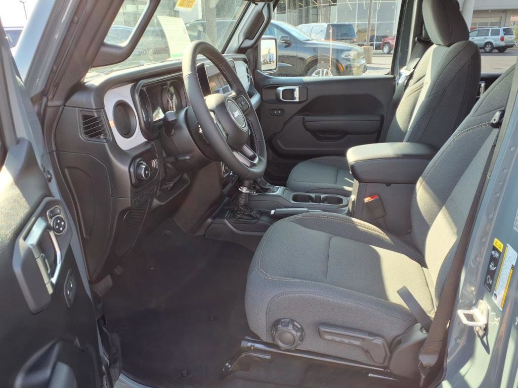 2025 Jeep Wrangler 4-Door Sport S - Photo 14
