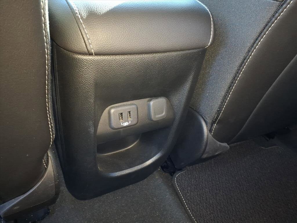 Used 2022 GMC Canyon Denali Truck Crew Cab