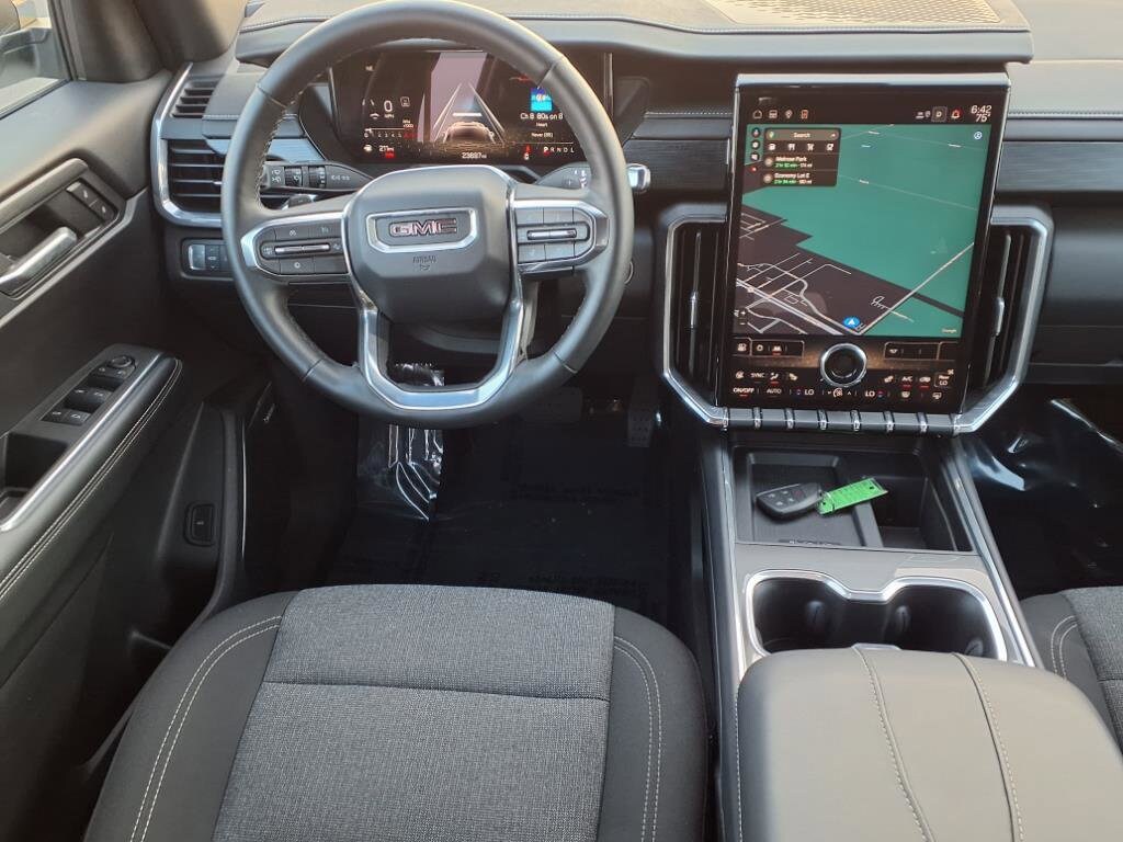 Used 2025 GMC Acadia Elevation SUV