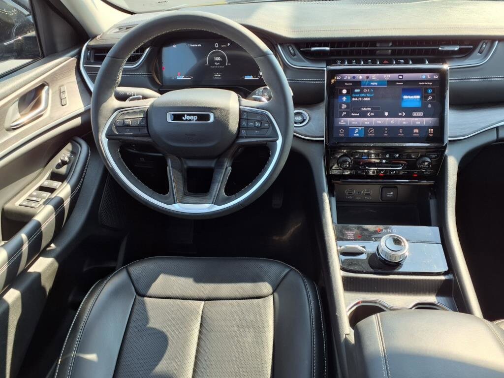 Used 2024 Jeep Grand Cherokee Limited SUV