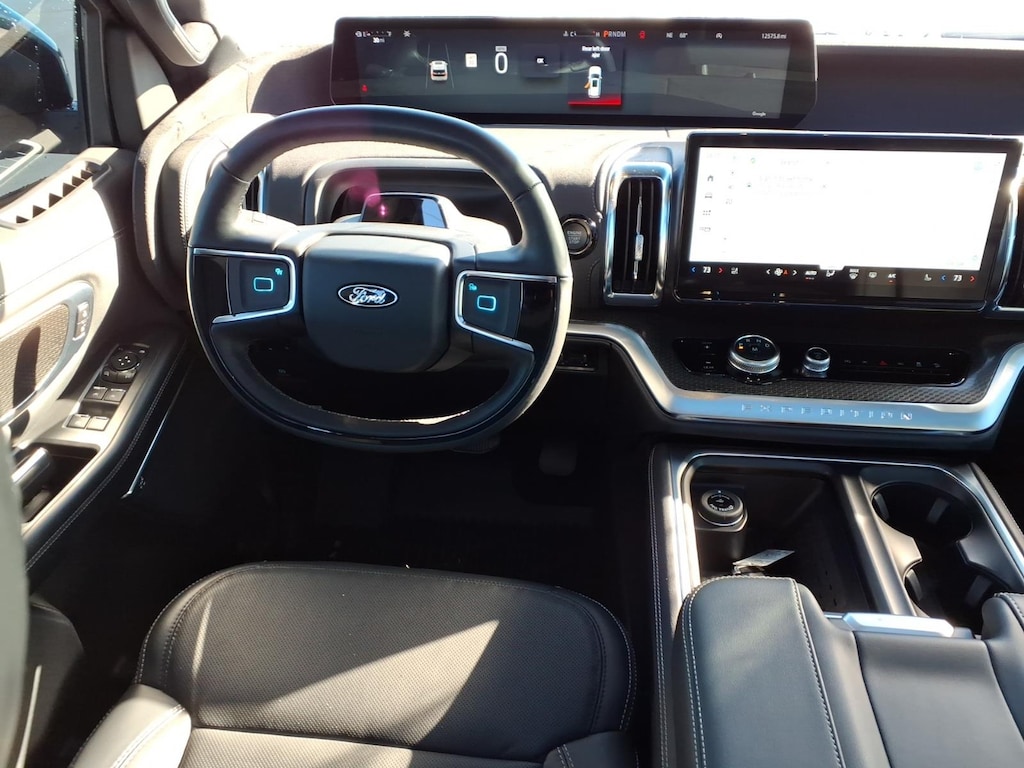 Used 2025 Ford Expedition Max Platinum SUV