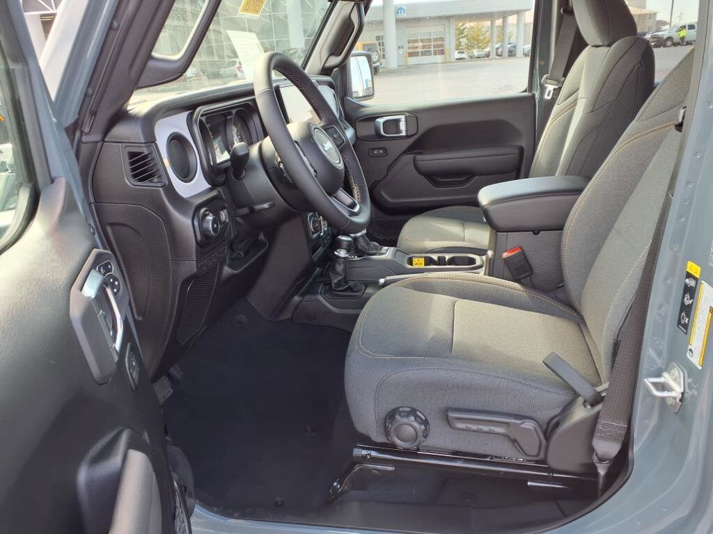 2025 Jeep Wrangler 4-Door Sport S - Photo 14
