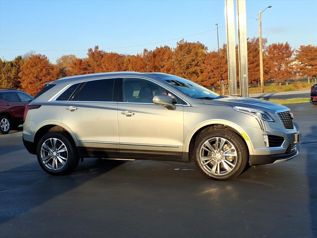 Used 2025 CADILLAC XT5 Premium Luxury SUV