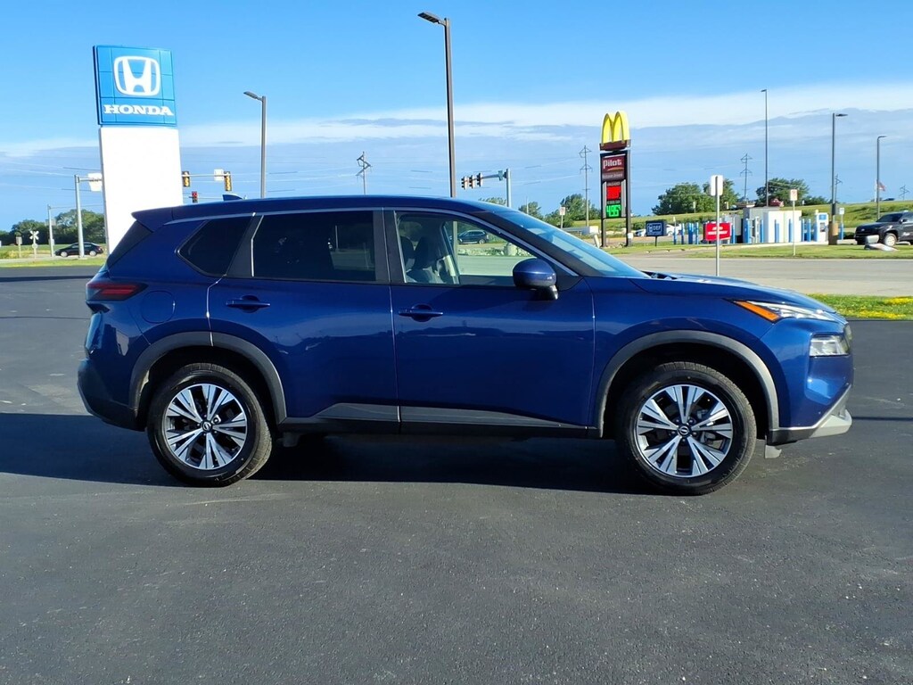Used 2023 Nissan Rogue SV SUV