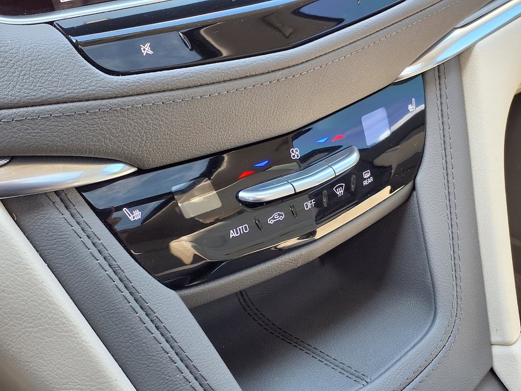 Used 2023 Cadillac XT5 Premium Luxury 4x4 Premium Luxury SUV