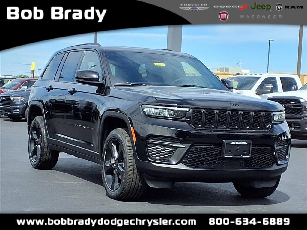 2025 Jeep Grand Cherokee Altitude's photo