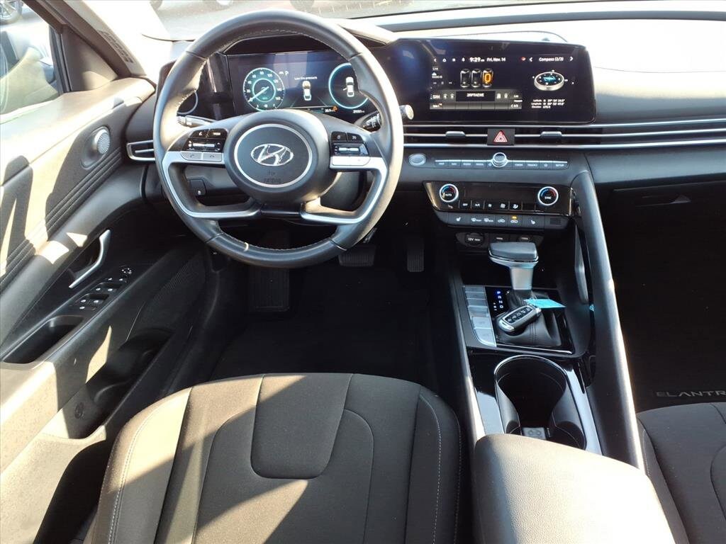 Used 2023 Hyundai Elantra SEL Sedan