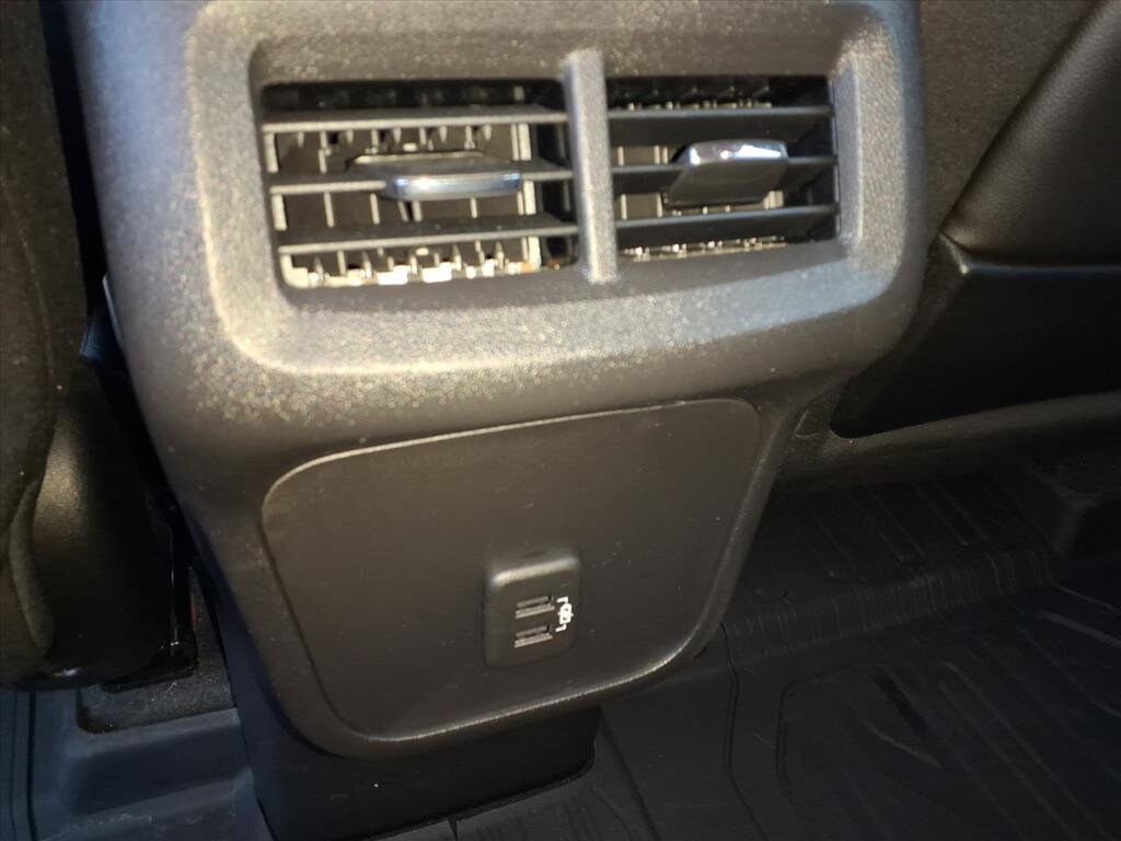 Used 2024 GMC Terrain SLE SUV