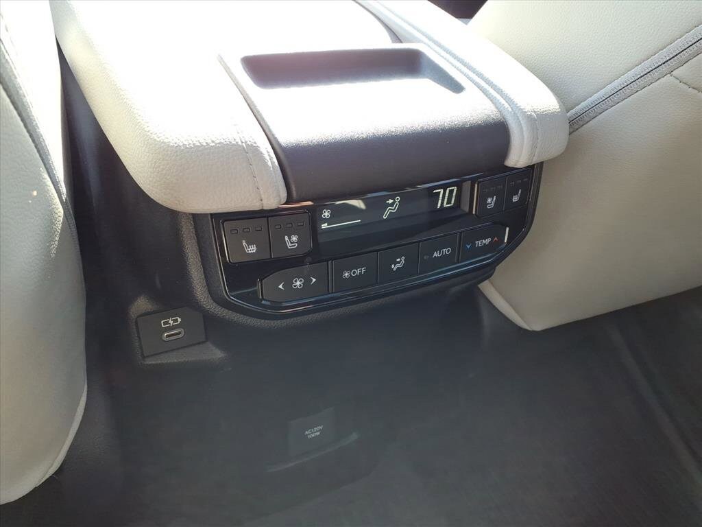 Used 2025 Toyota Grand Highlander SUV