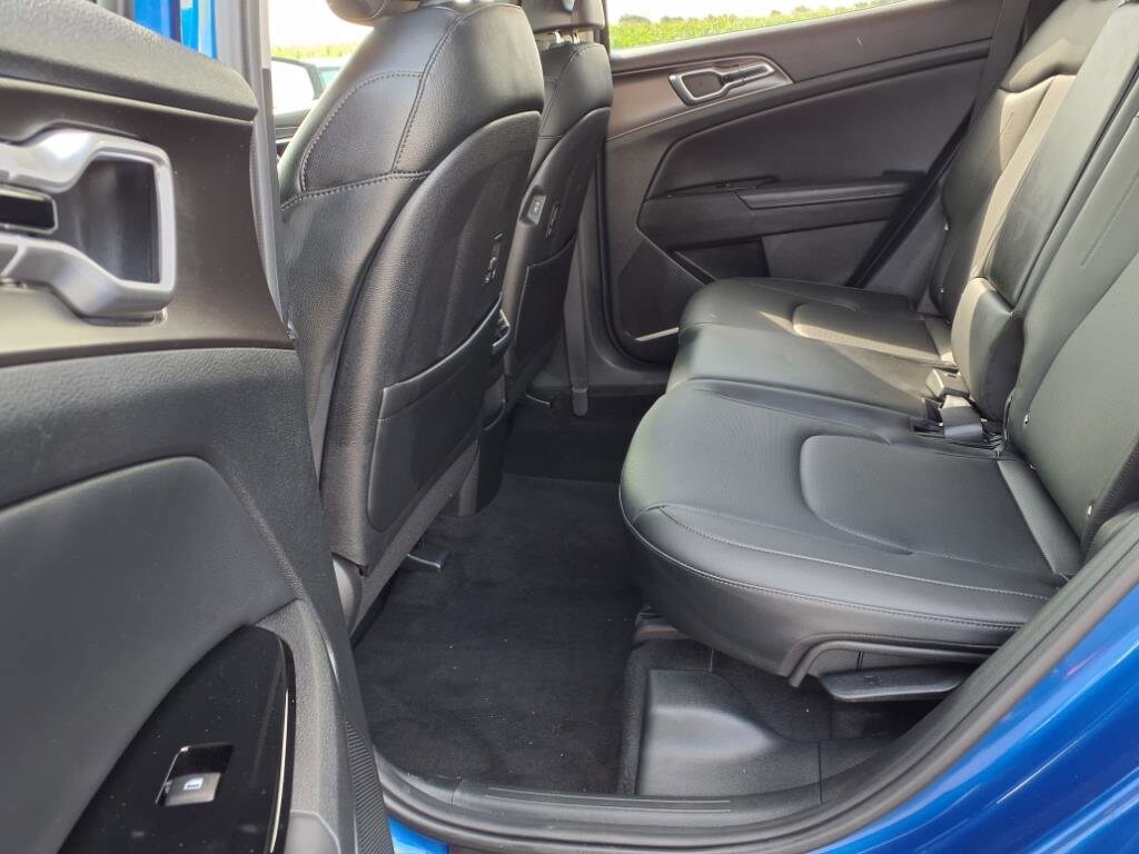 Used 2023 Kia Sportage EX SUV