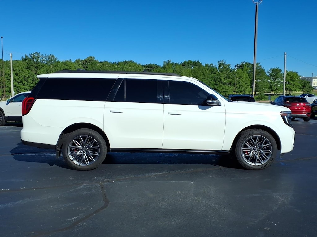 Used 2025 Ford Expedition Max Platinum SUV
