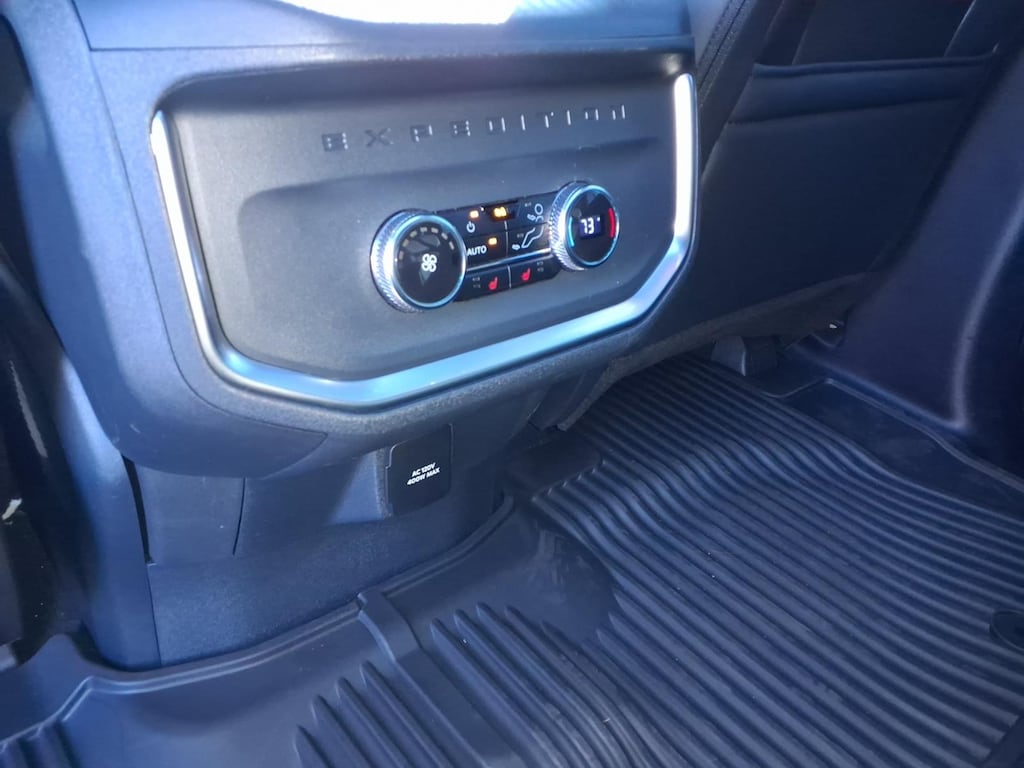 Used 2025 Ford Expedition Max Platinum SUV