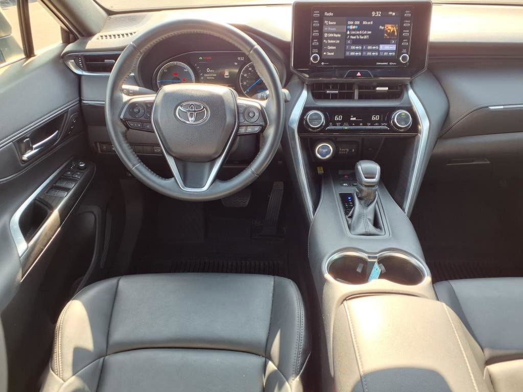 Used 2022 Toyota Venza XLE SUV