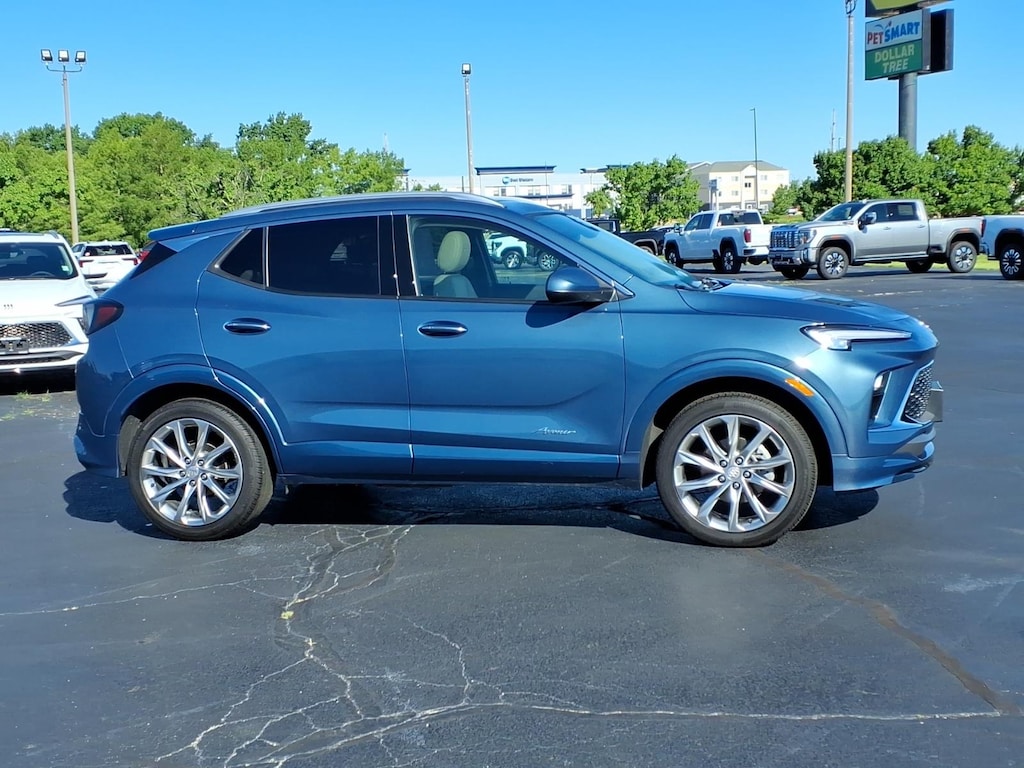 Used 2024 Buick Encore GX Avenir SUV