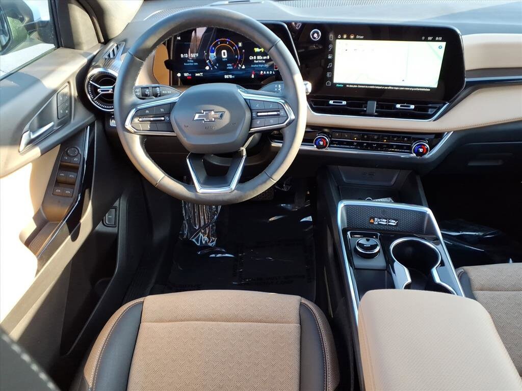 Used 2025 Chevrolet Equinox ACTIV SUV