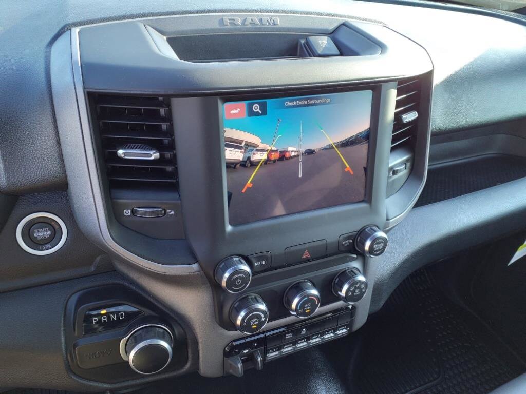 New 2024 Ram 2500 TRADESMAN REGULAR CAB 4X4 8' BOX Pickup